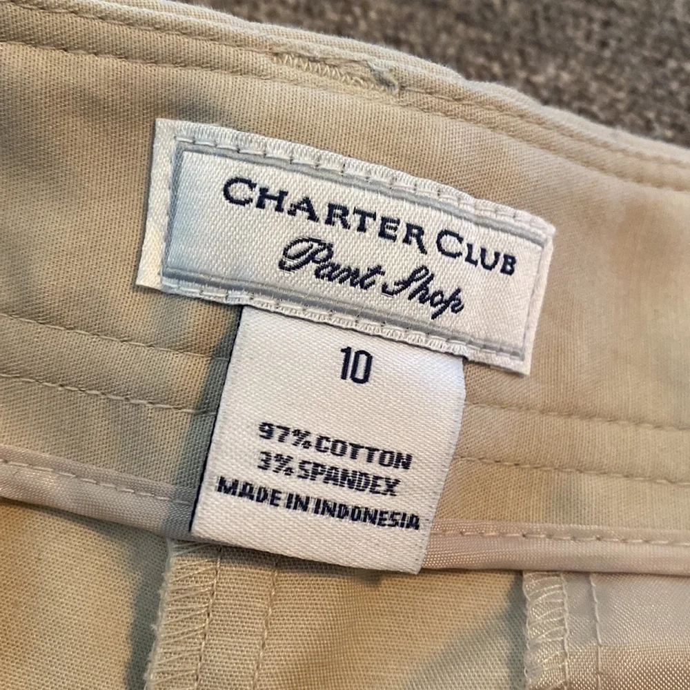 𝅺charter Club women’s shorts; size 10